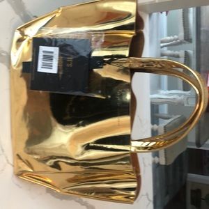 Ampersand as apostrophe